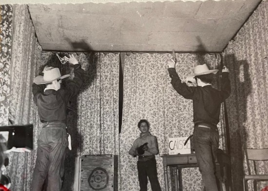 N140 Mercury des bandits dans notre théâtre